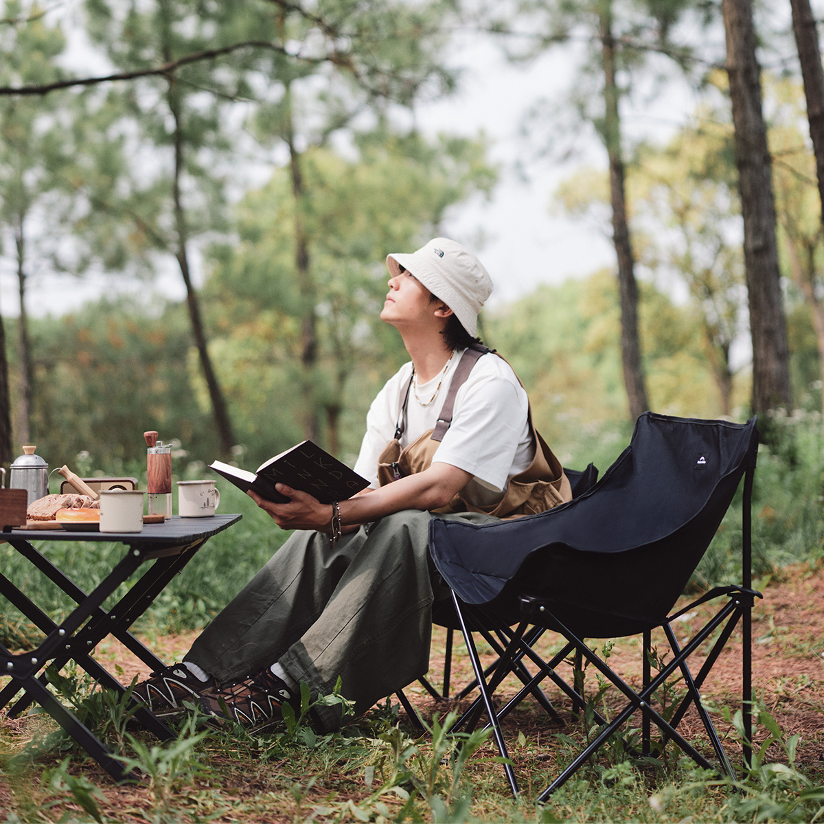 Naturehike skládací křeslo Moon - černé